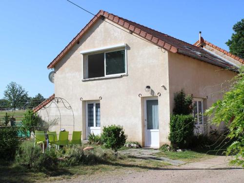 Gîte Sauvagny, 3 pièces, 8 personnes - FR-1-489-431 : Maisons de vacances proche de Cosne-d'Allier