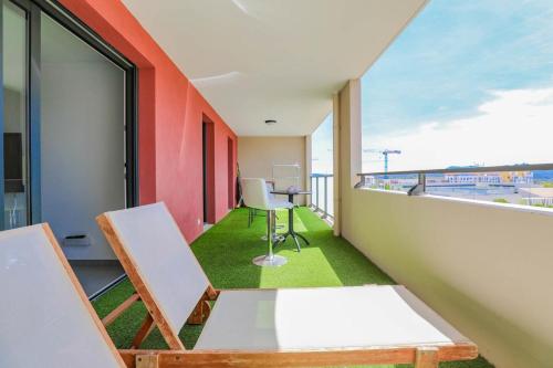 Appart 2 ch 70 m2 avec terrasse - Aix La Duranne : Appartements proche de Velaux