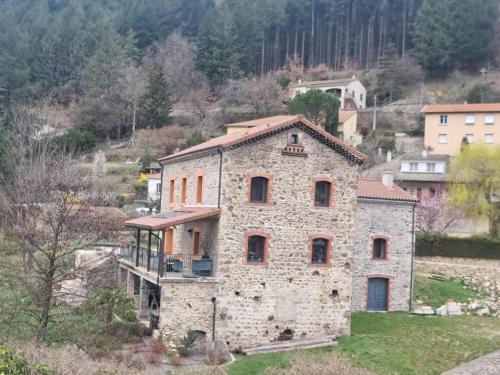 Belle Villa en Ardèche Verte : Villas proche de Vanosc