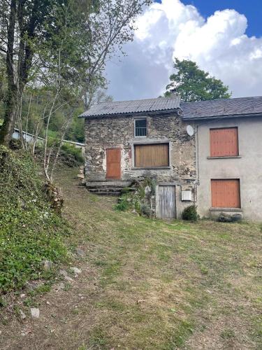 La maison de Cabannes : Maisons de vacances proche de Rebourguil