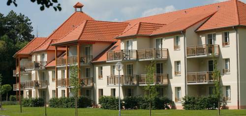 Residence de tourisme Les Allées du Green : Appart'hotels proche de Saint-Gervais-en-Vallière
