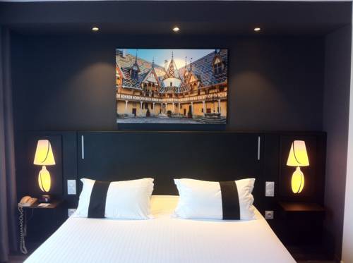 Golf Hotel Colvert - Room Service Disponible : Hotels proche de Saint-Loup-Géanges