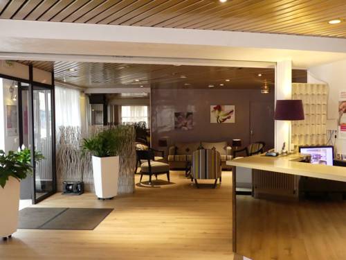 Hôtel de l'Orme, Akena : Hotels proche de Saint-Germain-des-Angles