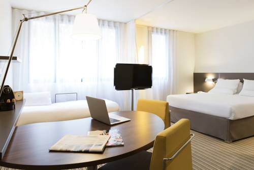 Novotel Suites Paris Rueil Malmaison : Hotels proche de Bougival
