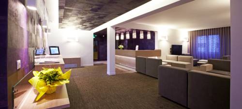 Kyriad Valence Nord Bourg-Les-Valence : Hotels proche de Châteaubourg