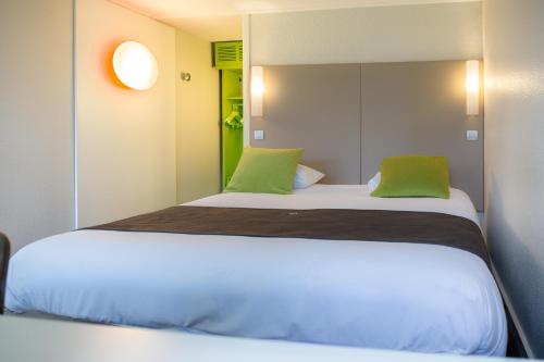 Hotel inn Design Laval : Hotels proche de Saint-Germain-le-Guillaume