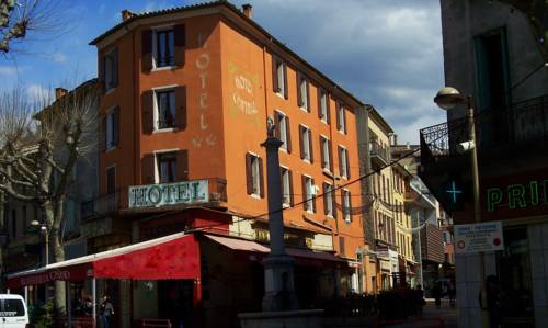 Hôtel Central : Hotels proche de Tartonne