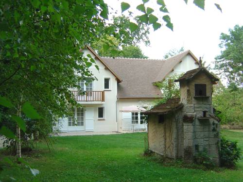 Domaine De Chantemerles : Maisons de vacances proche de Le Châtelet-en-Brie