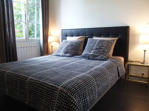 Bed and Breakfast Le patio : B&B / Chambres d'hotes proche de Puxieux