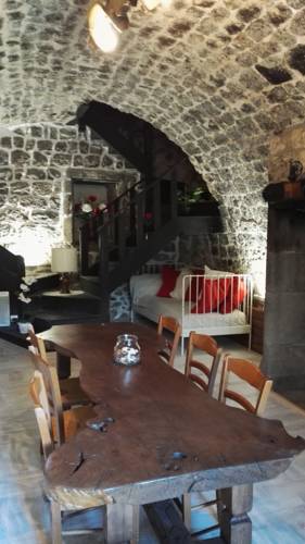 Les Chataignes D'ardeche : Appartements proche d'Albon-d'Ardèche