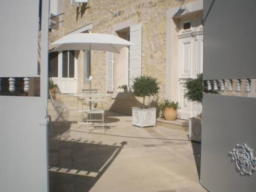 La Maison de Papé : Maisons de vacances proche de Saint-Mamert-du-Gard