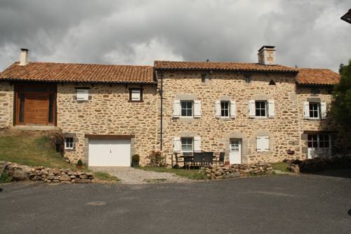 Le Relais de Garabit : Maisons de vacances proche d'Anglards-de-Saint-Flour