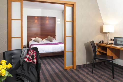 Brit Hotel Belfort Centre-Le Boreal : Hotels proche de Montreux-Jeune