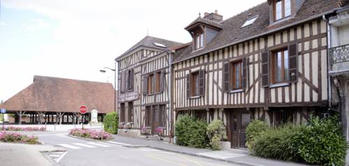 Logis Le Tadorne : Hotels proche de Précy-Notre-Dame