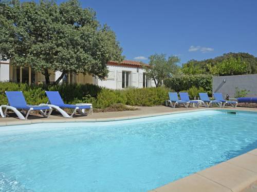Luxurious Villa in Escales with Pool : Villas proche de Blomac