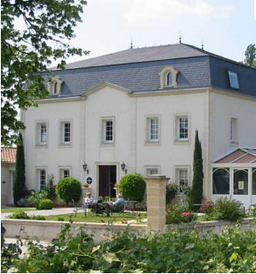 Le Pavillon de Margaux : Hotels proche de Ludon-Médoc
