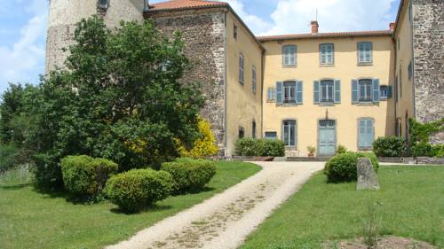Château des Grèzes : Maisons de vacances proche de Lavaudieu