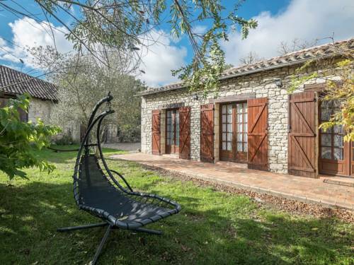 Characteristic holiday home in Bouniagues with pool : Maisons de vacances proche de Monmadalès
