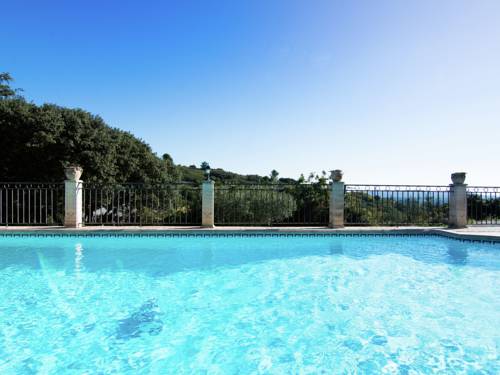 Modern Villa with Private Swimming Pool in L denon : Villas proche de Meynes