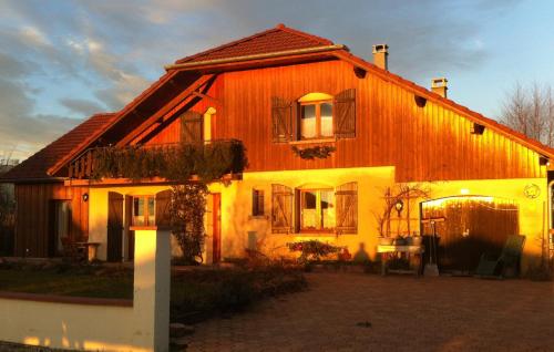 Au doux Doubs : Maisons d'hotes proche de Lavans-Vuillafans