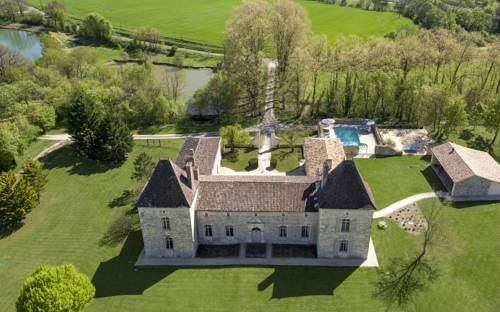 Chateau Secretary : Maisons de vacances proche de Paulhiac