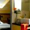 Hotels Chalet Les Rhodos : photos des chambres