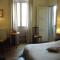 B&B / Chambres d'hotes chateau de Pougy : photos des chambres