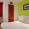 ENZO HOTELS CHALONS EN CHAMPAGNE by Kyriad Direct : photos des chambres
