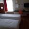 Hotels Premiere Classe Troyes - La Chapelle Saint Luc : photos des chambres