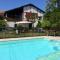 Maisons de vacances Gite Vanakam 3 etoiles- jolie maison bearnaise 9 personnes avec piscine : photos des chambres
