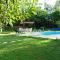 Maisons de vacances Maison d'une chambre avec piscine privee jardin amenage et wifi a Sainte Alvere : photos des chambres