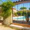 Maisons de vacances Maison de 3 chambres avec piscine privee jardin clos et wifi a Castelnou : photos des chambres