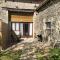 Appartements Blacksmiths Apartment in Blanzay - 1 bed : photos des chambres