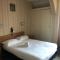 Hotels Logis Hostellerie Du Cheval Blanc : photos des chambres
