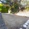 Maisons de vacances Family house with swimming pool parking space and petanque court! : photos des chambres