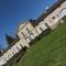 Maisons de vacances Stunning 7-Bed Vineyard masters house in Dieulivol : photos des chambres