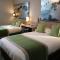 Hotels Le Mouton Blanc : photos des chambres