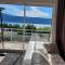 Villas Beautiful property in front of Annecy Lake : photos des chambres