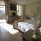 Hotels Le Couvent D'Herepian : photos des chambres