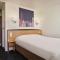 Hotels Kyriad Caen Nord - Herouville-Saint-Clair : photos des chambres