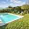 Maisons de vacances Awesome home in Peymeinade with 3 Bedrooms, WiFi and Private swimming pool : photos des chambres