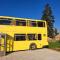 Tentes de luxe The Big Yellow Bus : photos des chambres