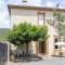 Maisons de vacances Elegant Holiday Home in Roquebrun with Garden : photos des chambres
