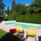 Maisons de vacances Appartement en Provence-Luberon - piscine et calme : photos des chambres