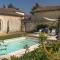 Villas Villa privee 5 etoiles, piscine interieure chauffee, spa, sauna, piscine exterieure, non partages : photos des chambres