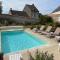 Maisons de vacances Maison Prado - avec piscine privee et grand jardin : photos des chambres