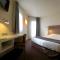 Hotels Campanile Paris Ouest - Chaville : photos des chambres