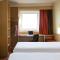 Hotels ibis Quimperle : photos des chambres