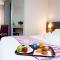 Hotels Kyriad Orthez : photos des chambres
