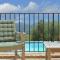 Villas Modern Villa with Private Pool in Cabris : photos des chambres